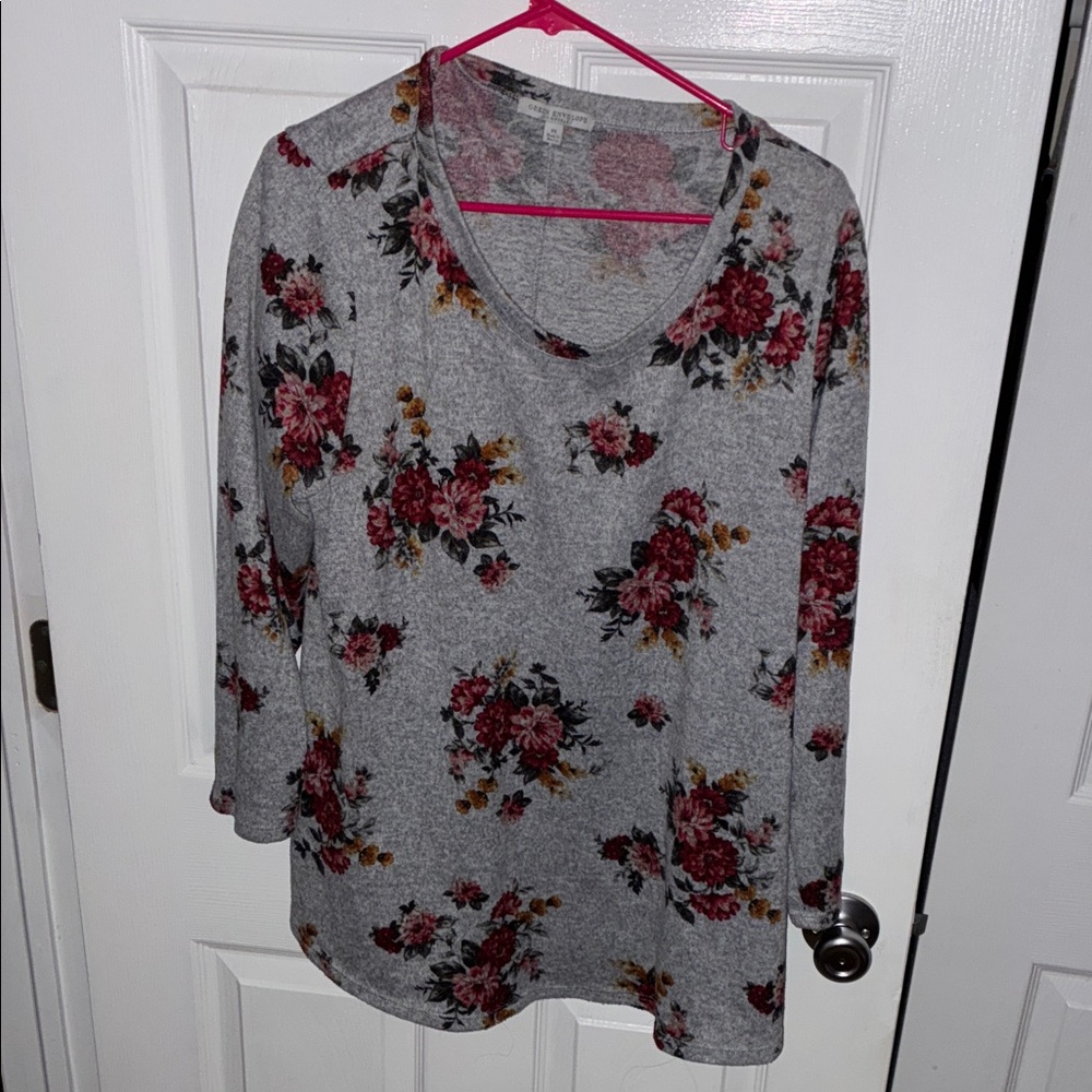 Green Envelope Gray Floral Women's Blouse